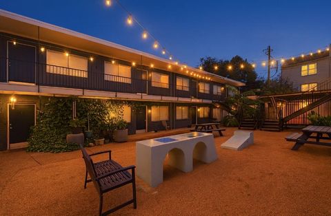 Photo of 101 Avondale Street #12, Houston, TX 77006 (MLS # 57576885)