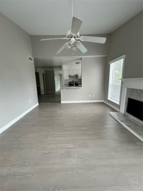 Photo of 3900 Woodchase Dr Drive #120, Houston, TX 77042 (MLS # 65930981)