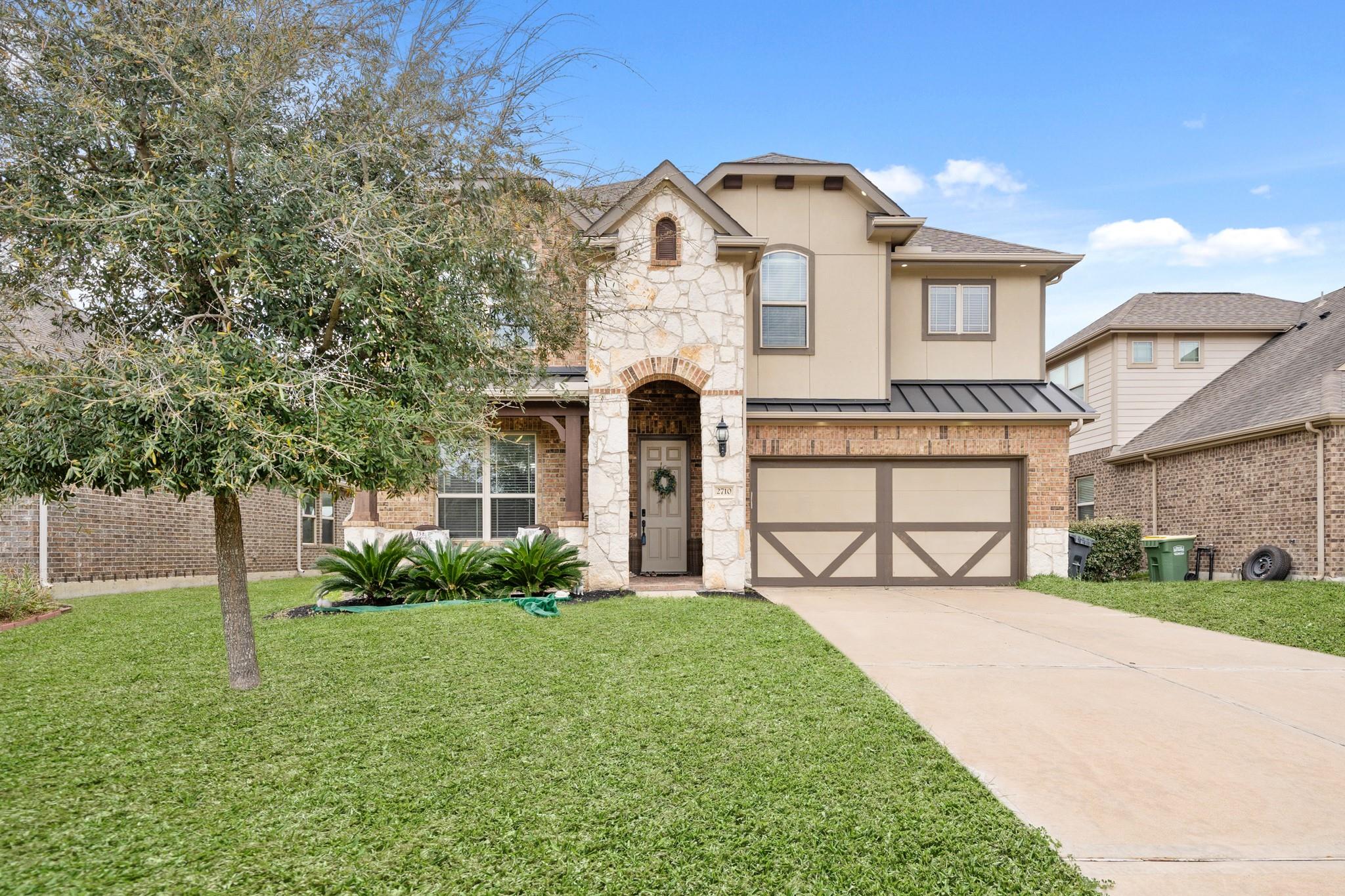 2710 Park Crossing