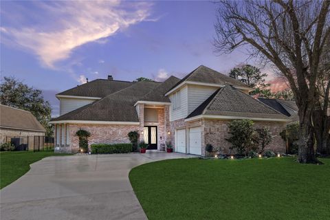 Property photo of 2102 n fountain valley drive, missouri city, TX 77459