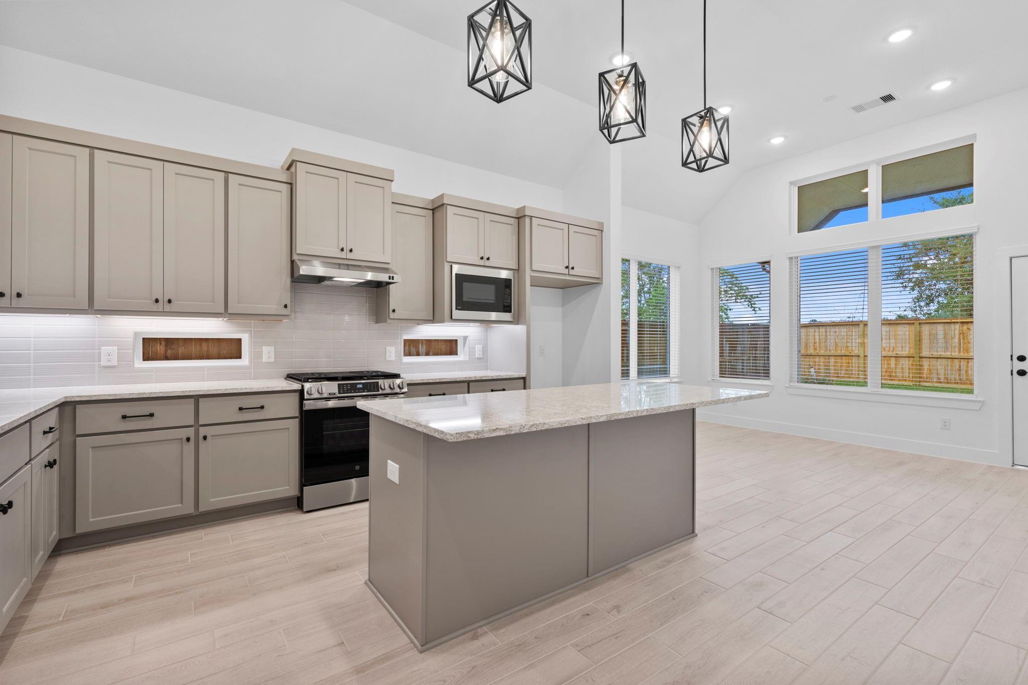 3831 Garden Hill Lane