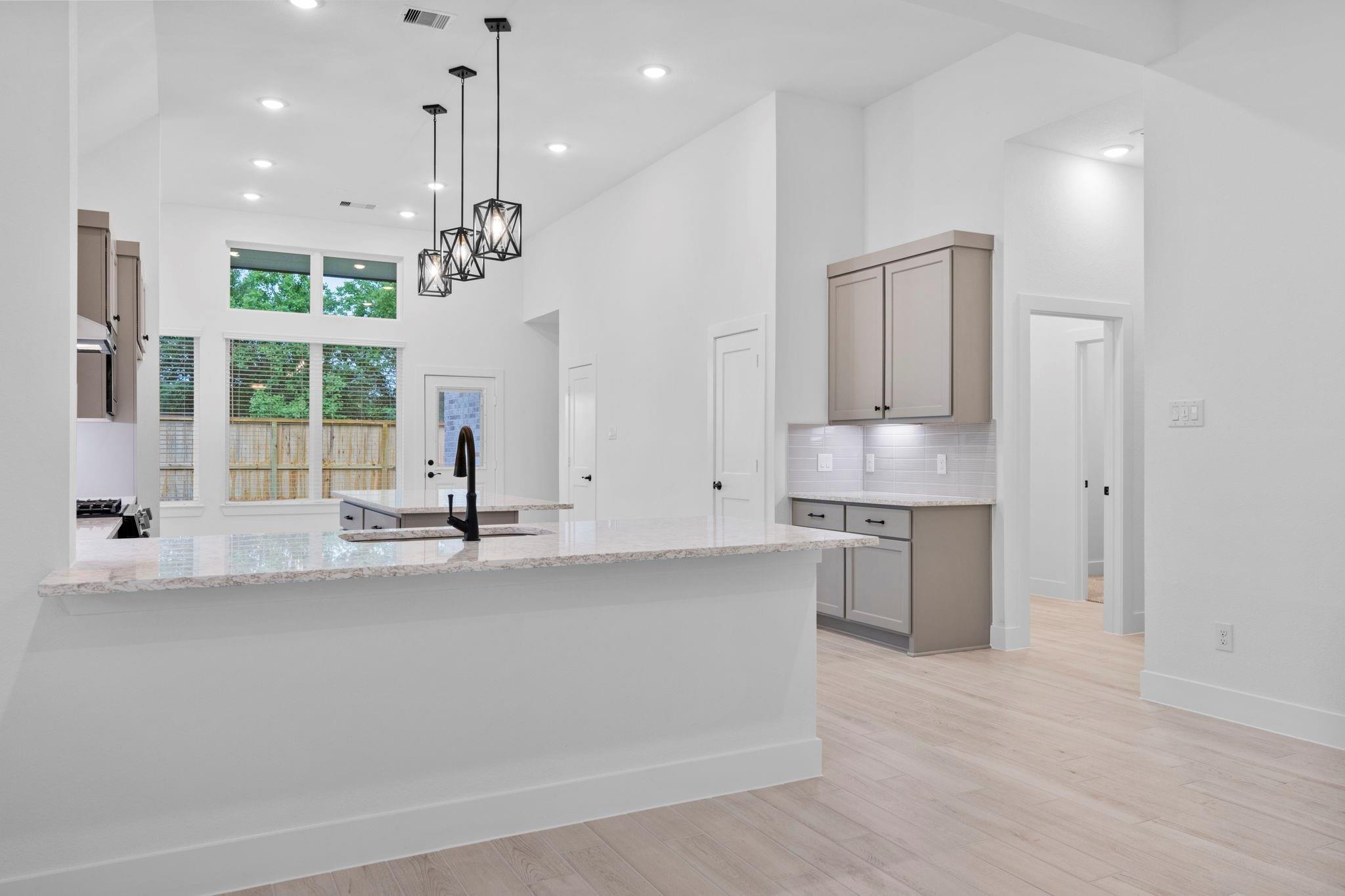 3831 Garden Hill Lane