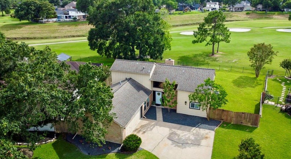 Photo of 7215 Creek Crest Drive, Houston, TX 77095 (MLS # 10068104)