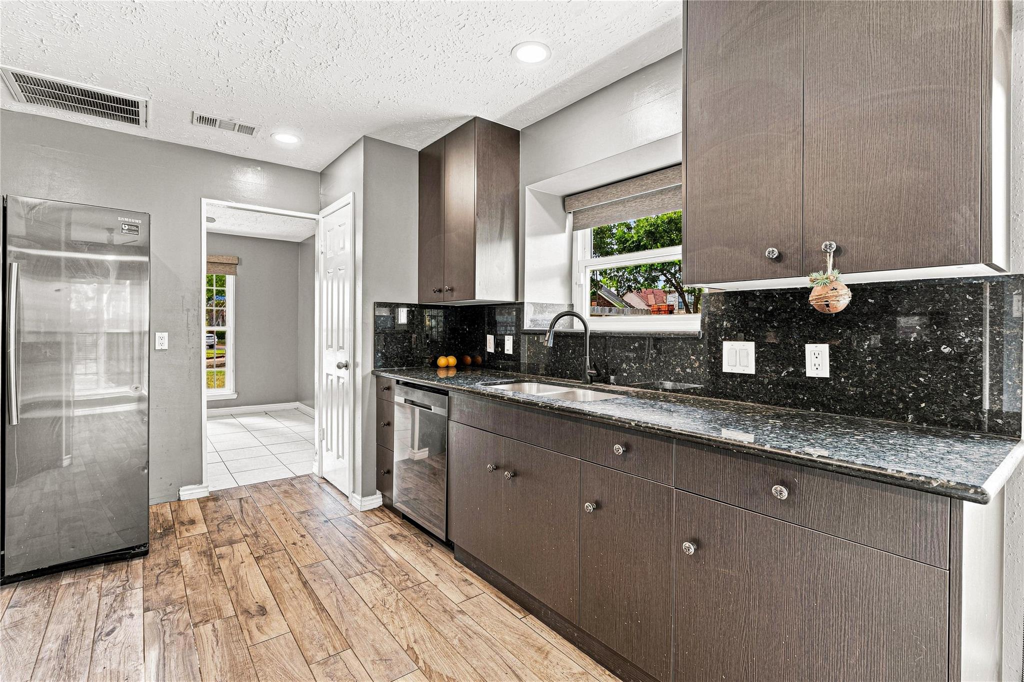 2122 Courtshire Lane