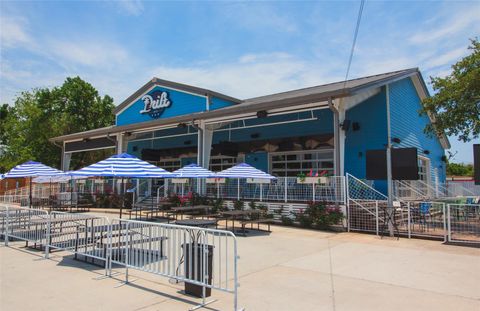 Tiny photo for 412 Neyland Street #D, Houston, TX 77022 (MLS # 60997122)