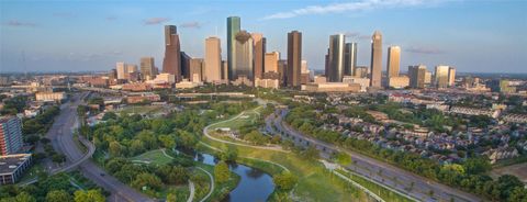 Tiny photo for 412 Neyland Street #D, Houston, TX 77022 (MLS # 60997122)