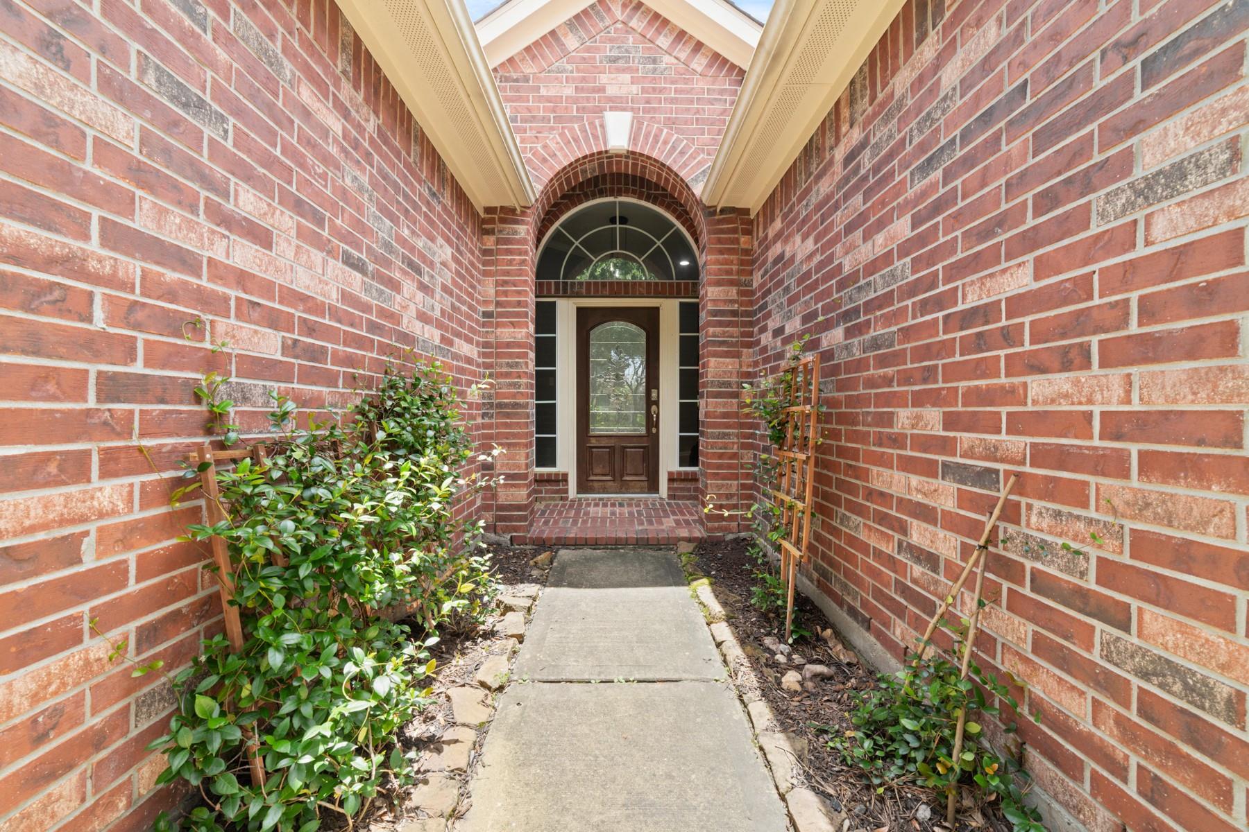 7023 Kendall Lake Court