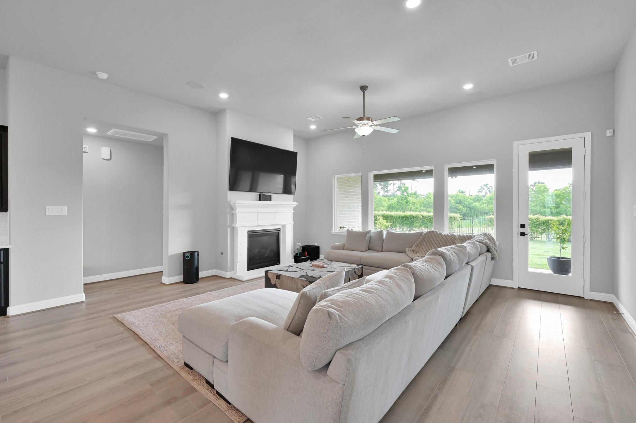 10102 Seaside Alder Drive