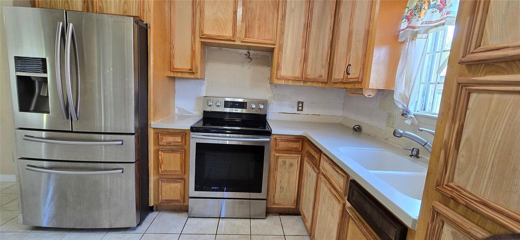 Photo of 6506 Lodgepole Road, Houston, TX 77049 (MLS # 58048504)