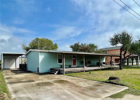 Photo of 904 W Harrison Avenue, Port O Connor, TX 77982 (MLS # 83027156)