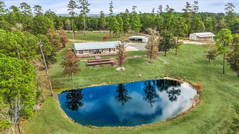 Photo of 114 Fm 3179 Road, Huntsville, TX 77340 (MLS # 40139114)