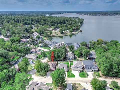 Photo of 13722 Vail Drive, Montgomery, TX 77356 (MLS # 8341548)