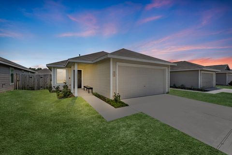 Photo of 13769 Kit Run, Splendora, TX 77372 (MLS # 8503451)