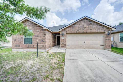 Photo of 305 Pine Mist Lane, Conroe, TX 77304 (MLS # 46655160)