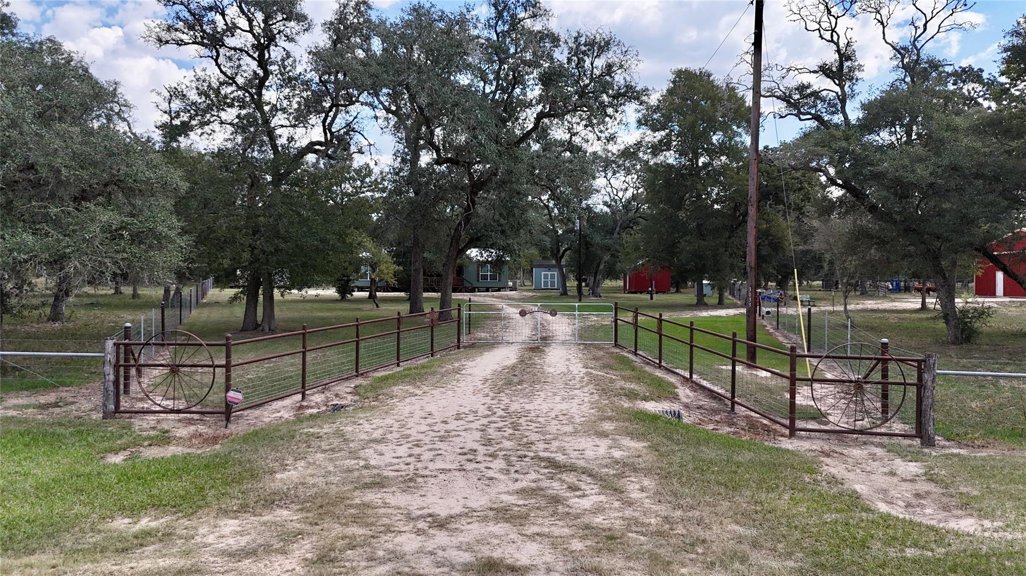 3033 County Road 18