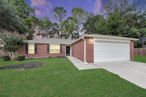 Homes For Rent - 16297 Many Trees Lane<br/> Conroe, TX 77302
