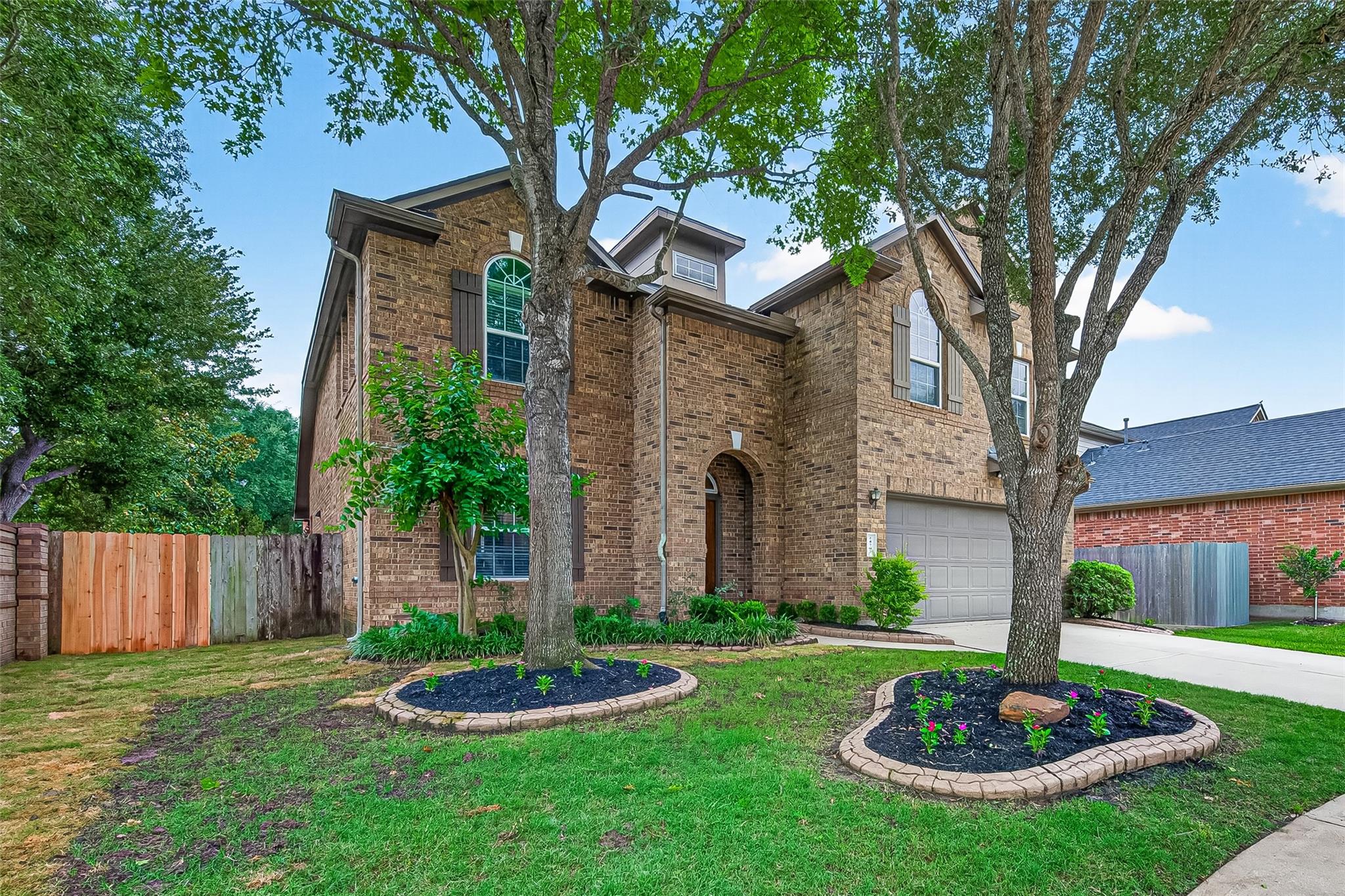 24707 Crystal Leaf Lane