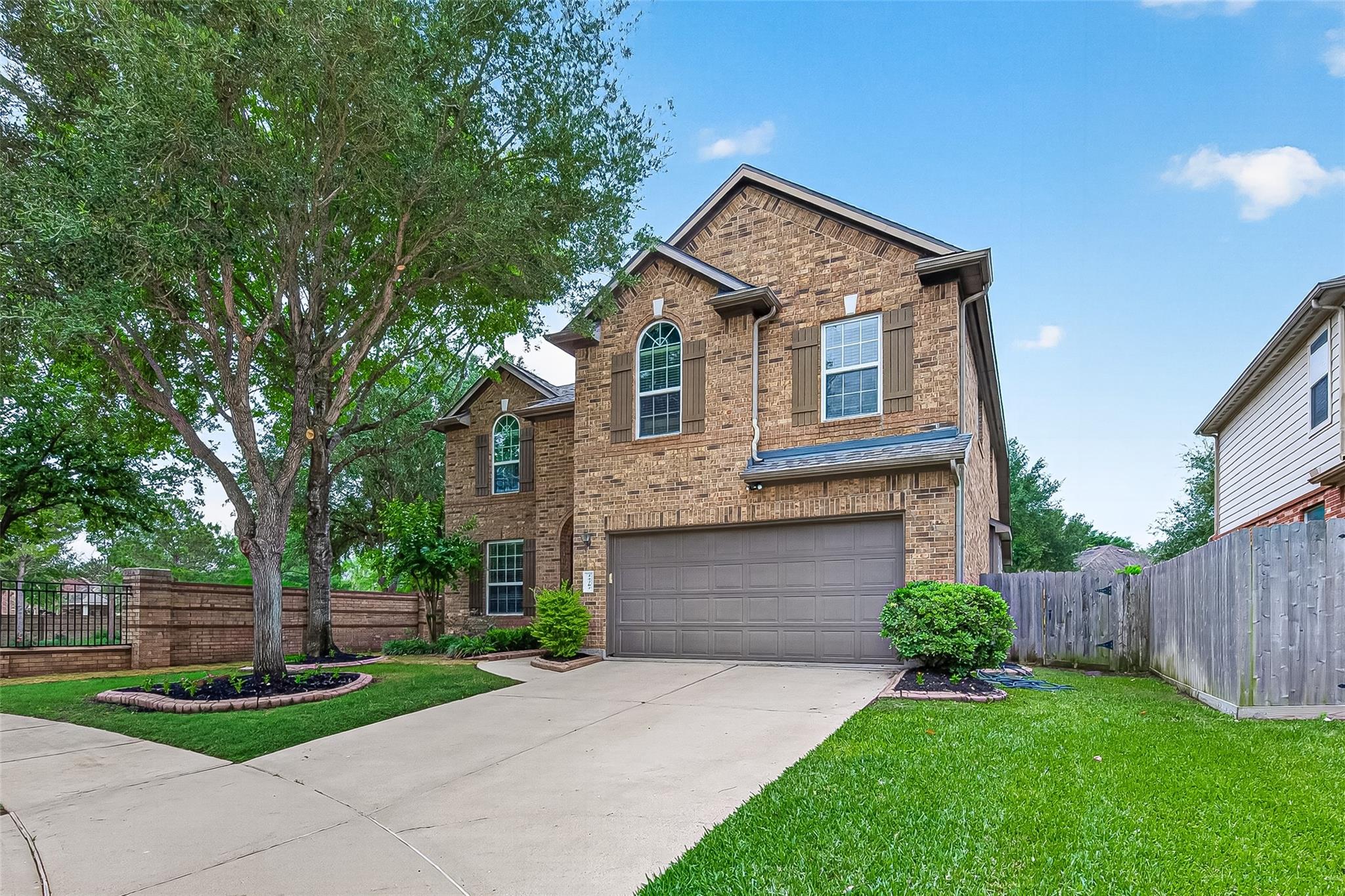 24707 Crystal Leaf Lane