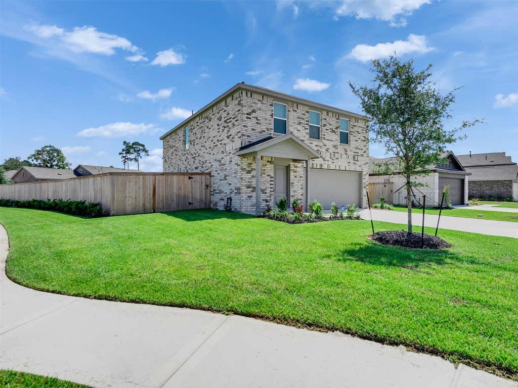 Photo of 921 Capracotta Dr, Huffman, TX 77336 (MLS # 44645495)