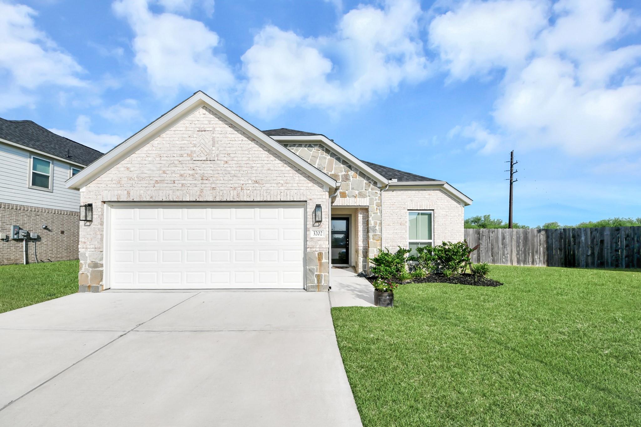 3202 Fogmist Drive