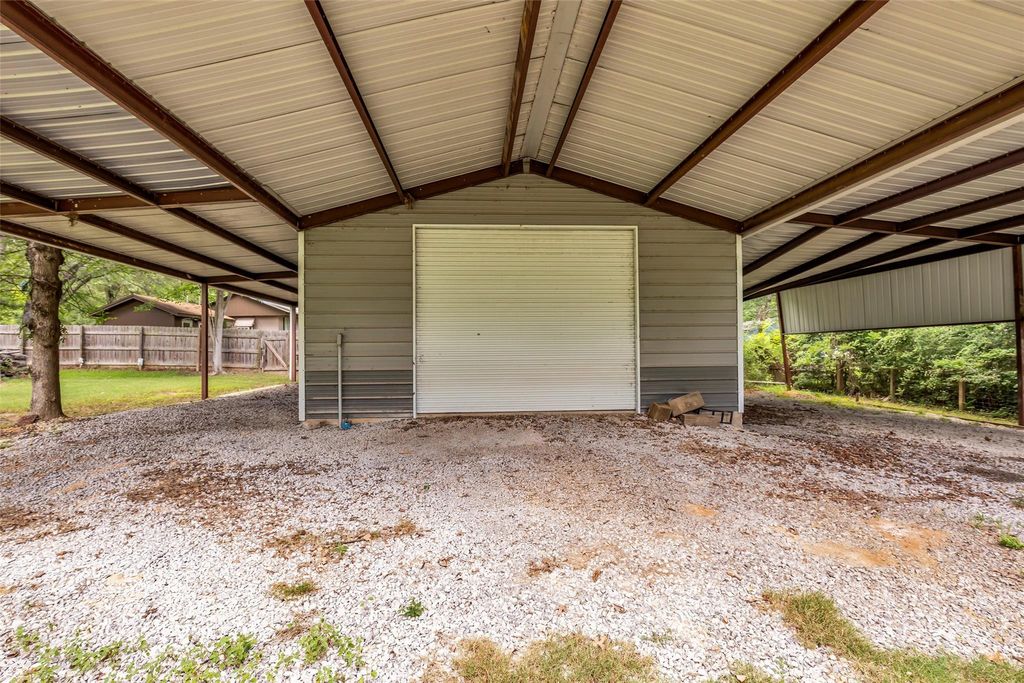 Photo of 188 Chrissy Lane, Trinity, TX 75862 (MLS # 30216451)