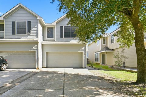 Photo of 14326 Mirkwood Lane, Houston, TX 77014 (MLS # 91056863)