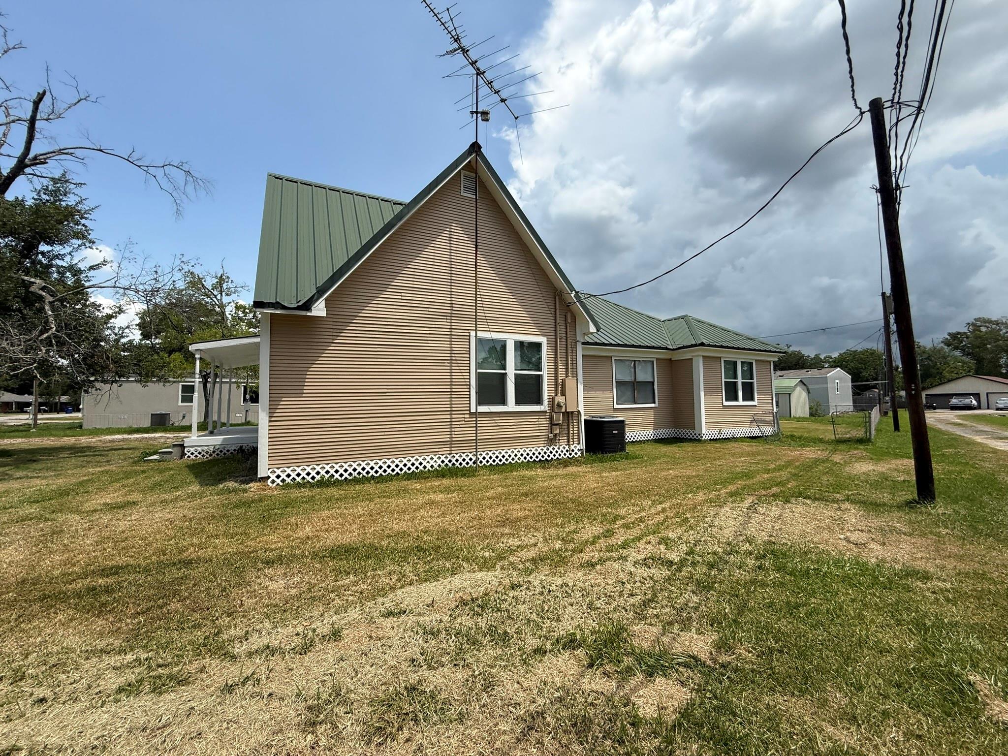 109 Maple Street
