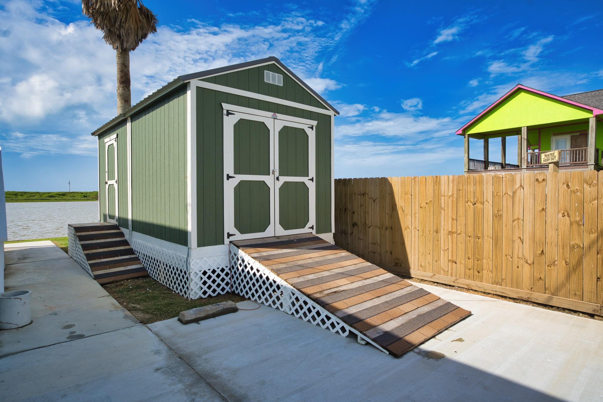 549 Private Road 675