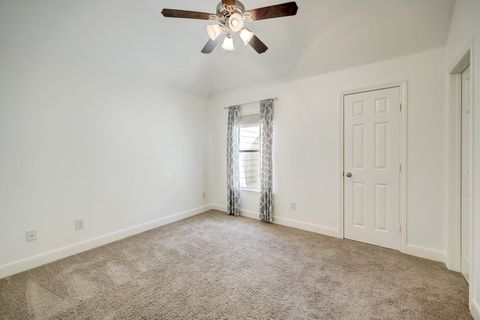 Tiny photo for 5322 Nett Street #C, Houston, TX 77007 (MLS # 14927287)