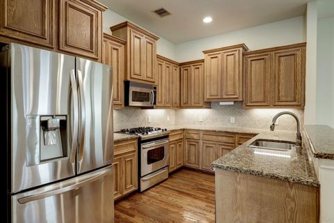 Tiny photo for 5322 Nett Street #C, Houston, TX 77007 (MLS # 14927287)