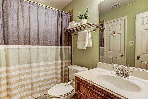 Tiny photo for 5322 Nett Street #C, Houston, TX 77007 (MLS # 14927287)