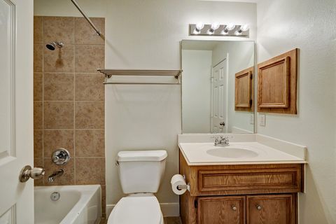 Tiny photo for 5322 Nett Street #C, Houston, TX 77007 (MLS # 14927287)