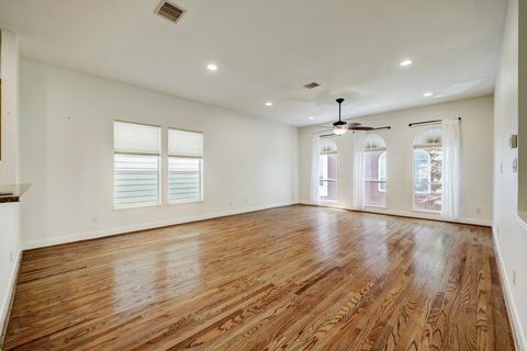 Tiny photo for 5322 Nett Street #C, Houston, TX 77007 (MLS # 14927287)