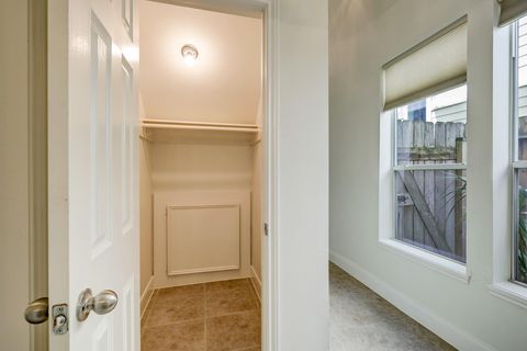 Tiny photo for 5322 Nett Street #C, Houston, TX 77007 (MLS # 14927287)