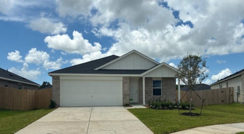 Photo of 402 Emma Street, Angleton, TX 77515 (MLS # 90349003)