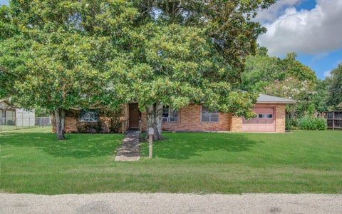 Homes For Sale - 414 Forest Street<br/> Colorado County, Columbus, TX 78934
