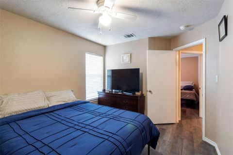 Tiny photo for 3907 Bridgeberry Court, College Station, TX 77845 (MLS # 15731224)