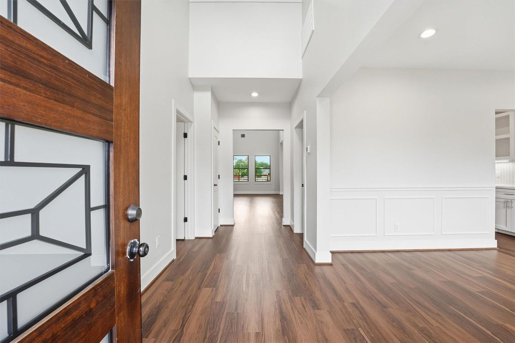 Photo of 20627 Sunny Shores Drive, Humble, TX 77346 (MLS # 87706793)