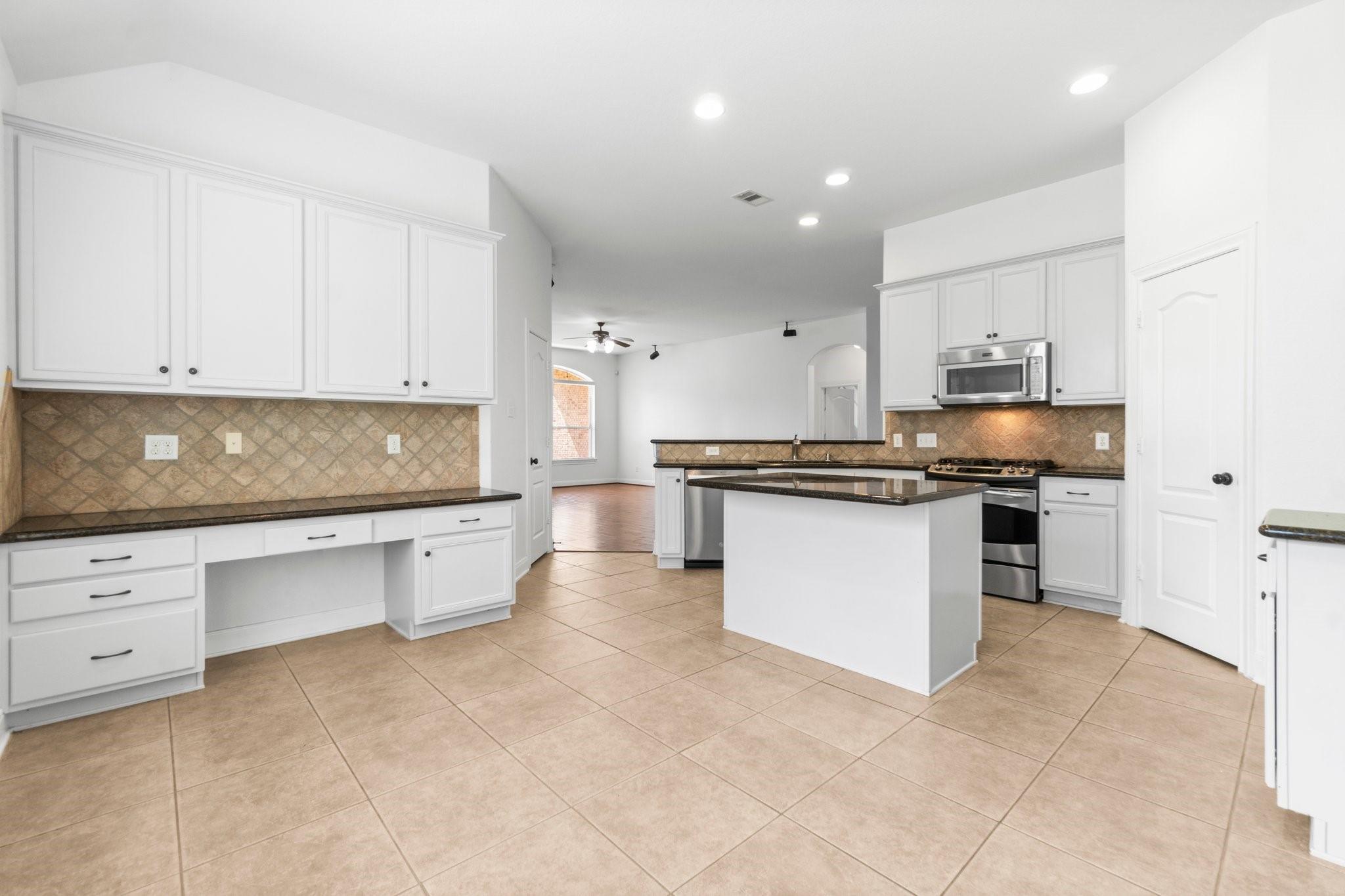 7 Fraiser Fir Place
