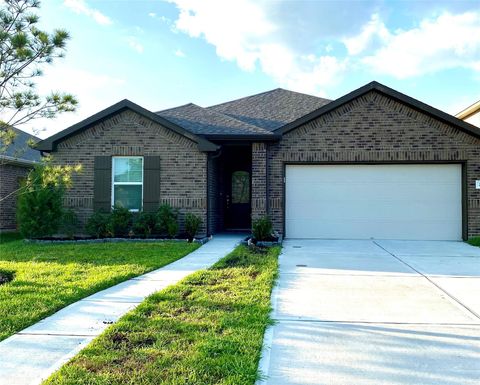 Photo of 2421 Bear Creek, Rosharon, TX 77583 (MLS # 55085331)