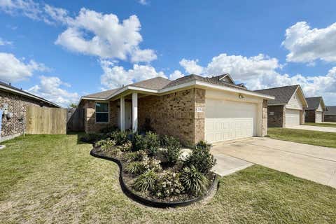 Photo of 216 Bennett Loop, Angleton, TX 77515 (MLS # 25201702)