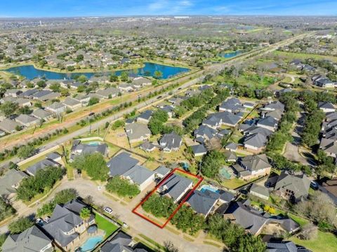 Tiny photo for 3615 Emerald Bay Lane, Sugar Land, TX 77498 (MLS # 23350678)