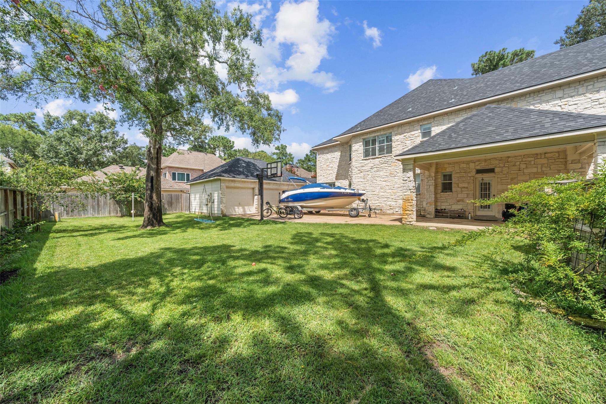 2806 Hazy Hillside Court