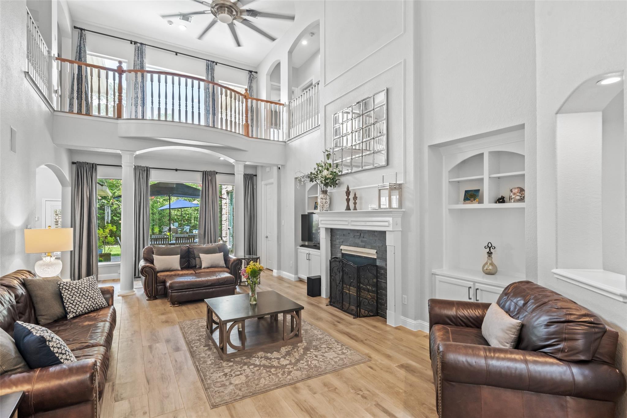 2806 Hazy Hillside Court