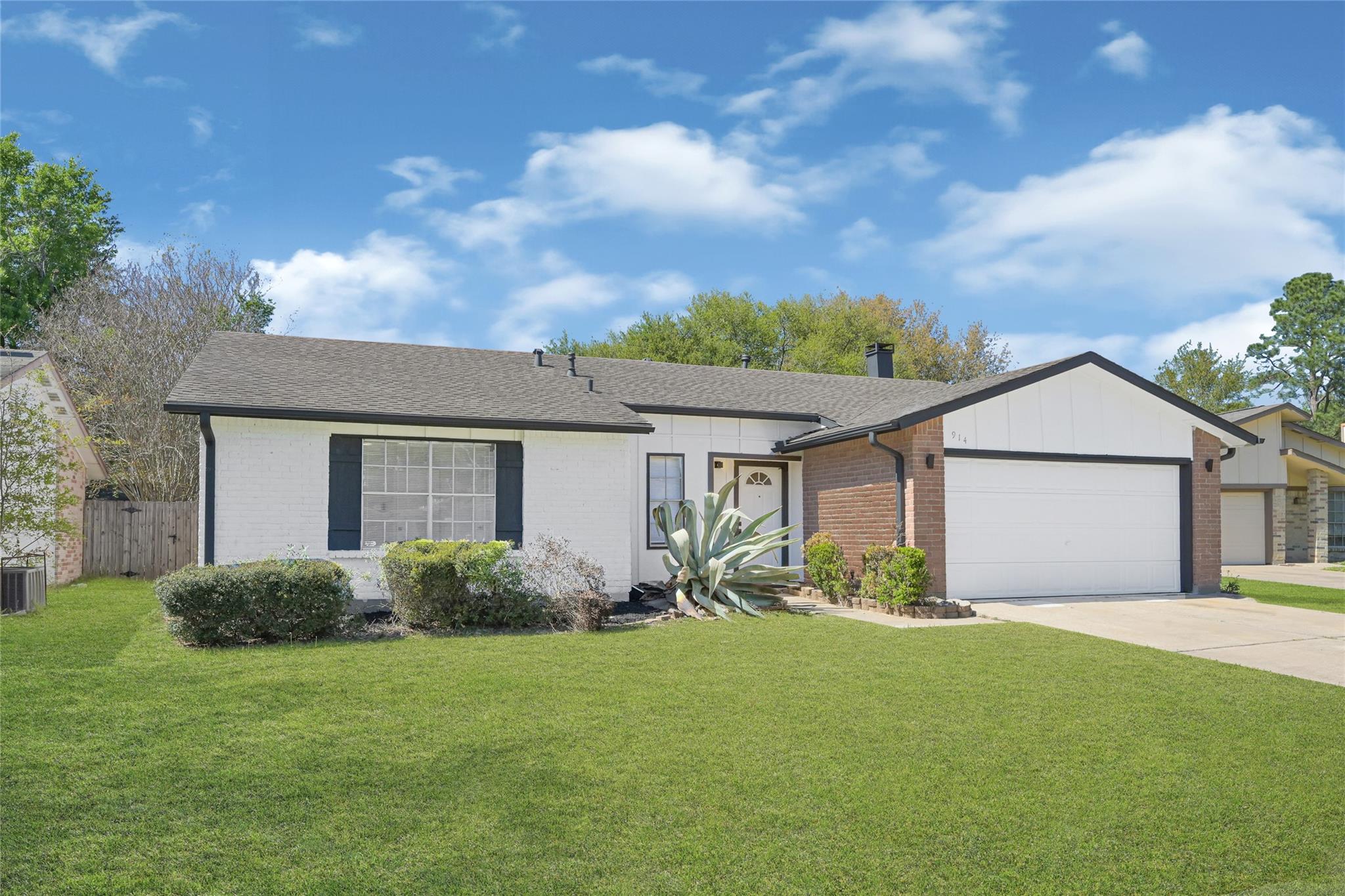 914 Cheyenne Meadows Drive