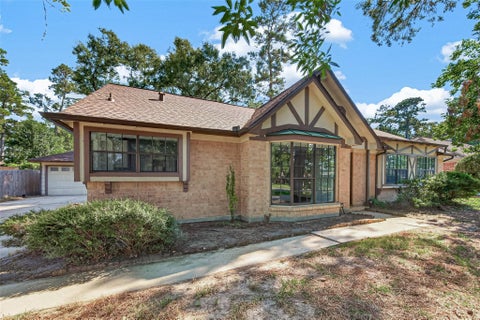 Photo of 9626 Pinehurst Street, Baytown, TX 77521 (MLS # 49466500)