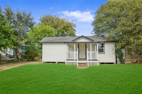 Photo of 2622 28th Avenue N, Texas City, TX 77590 (MLS # 10004153)