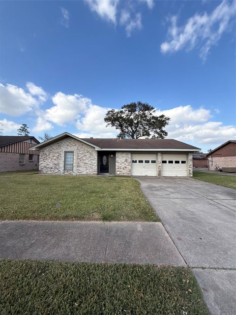 Photo of 13319 Forest Knoll Drive, Houston, TX 77049 (MLS # 57188082)