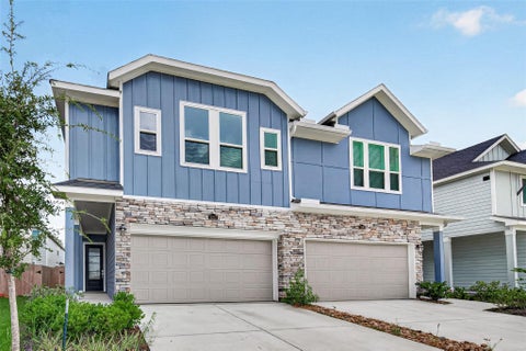 Photo of 2212 Via Vicky Road, Houston, TX 77051 (MLS # 73465828)