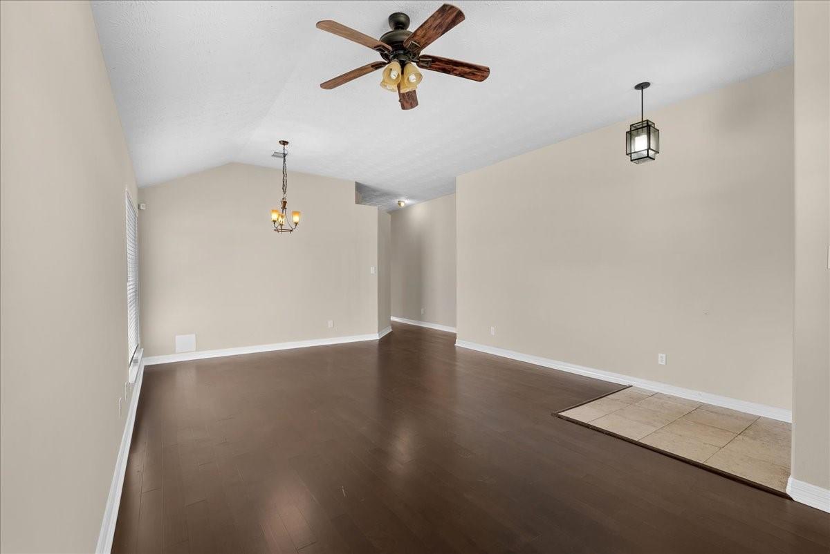 1518 William Trace